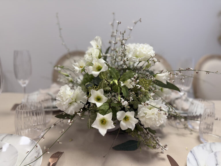 Centre de table rond aérien by eden fleurs